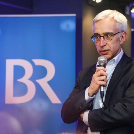 Herr Scolik Bayerisches Rundfunk, ein Portrait von Valerio Agolino Portrait Fotograf in München